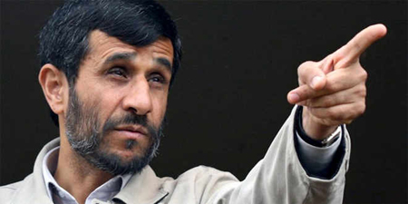 Ahmadinejad asistió a la juramentación de Correa en 2007 y visitó Quito en 2012