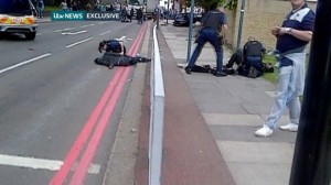 Un militar de patrulla de la unidad antiterrorista fue agredido el sábado con arma blanca en La Défense, en la periferia oeste de París