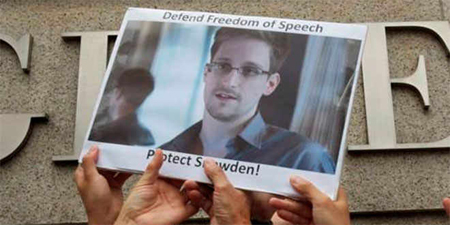 Gobierno ecuatoriano considera otorgar asilo político a Snowden