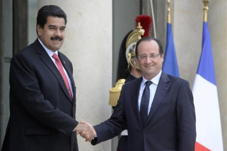 El presidente francés, François Hollande, recibió a su homólogo venezolano, Nicolás Maduro