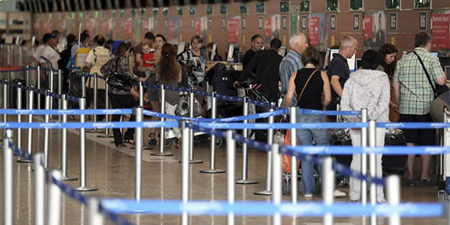 Edward Snowden, cumplió ayer tres semanas en la zona de tránsito del aeropuerto moscovita de Sheremétievo