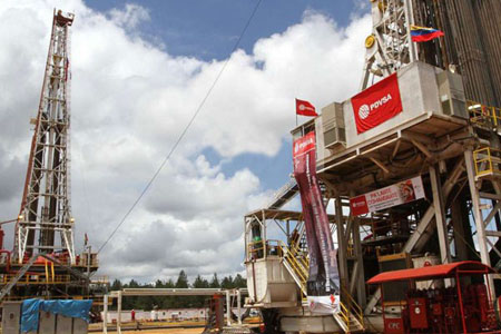 Pdvsa ha registrado una caída de 800.000 barriles diarios
