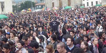 La huelga indefinida empezó el lunes convocada por el movimiento Dignidad Cafetera