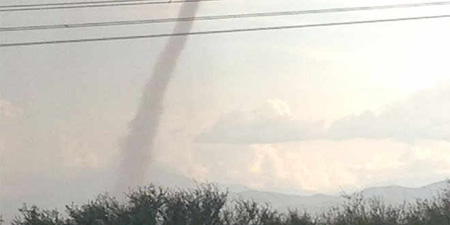 El tornado acabó con cien casas