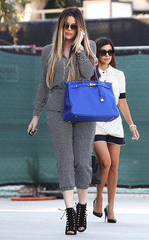 Khloe no portaba su anillo de compromiso desde hace semanas, esta vez lo llevaba orgullosa en su mano