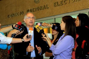 -Alcalde Ledezma