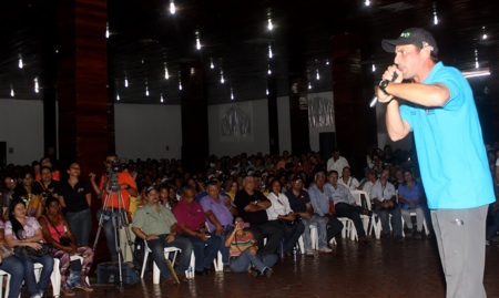 Capriles