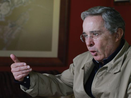 El primo del expresidente Uribe (2002-2010) había salido a caminar el pasado jueves de una casa de su propiedad en las afueras de Jericó