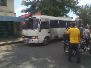Sujetos armados atracaron el autobús con destino a Los Teques. ARCHIVO
