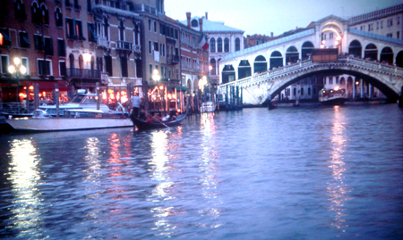 Desde el 1 de enero de 2014 se prohibirá el paso de ferris por el Canal de la Giudecca