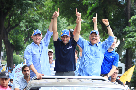 Capriles reitera la importancia de ir a sufragar el 8D