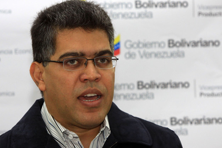 Jaua hizo también un llamado a los alcaldes y gobernadores de oposición a garantizar un "diálogo sincero" y renunciar "al poder extranjero".
