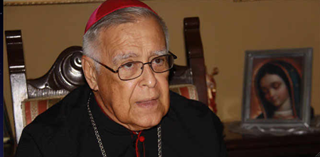 Monseñor Roberto Lückert, expresó que el Gobierno Nacional desconoce la historia cuando se niega a abrir las cárceles y dar la libertad a Iván Simonovis, así como un significativo número de presos políticos que existen hoy en Venezuela