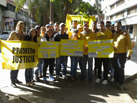 Miembros de Primera Justicia alzaron una voz de protesta contra la devaluación