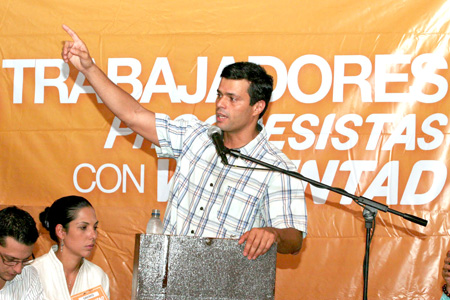 López anunció que el 2 de febrero, en la plaza Brión, inician las asambleas para analizar cómo cambiar el gobierno