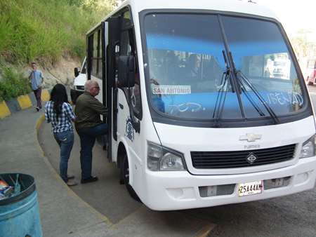 Alcalde, transportistas y estudiantes se reunirán para resolver problemas Irbel Useche