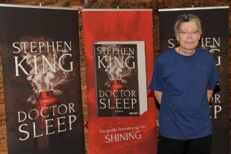 King, de 66 años, tiene previsto lanzar otro libro este año, la novela de suspenso "Mr. Mercedes", cuya publicación está programada para el 3 de junio