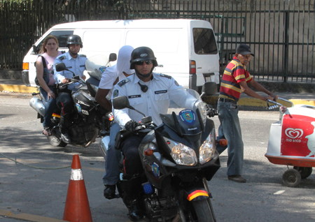 Realizan investigaciones para determinar la identidad del agresor