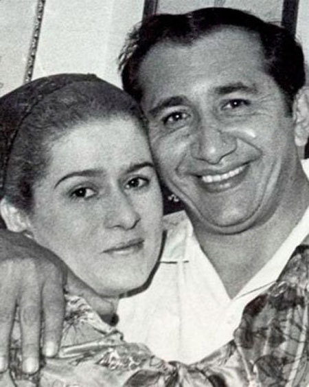 Simón Díaz le dedicó a su esposa Betty en Juan Griego "Luna de Margarita", el cual luego de los años se convitió en una joya musical para la isla