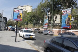 03-AFICHES ELECTORAL SIN RETIRAR