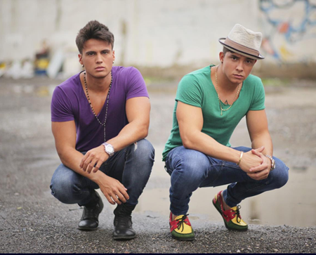 Gustavo y Rein se despidieron de la agrupación Los Nene, para iniciar sus carreras como solistas AGENCIAS