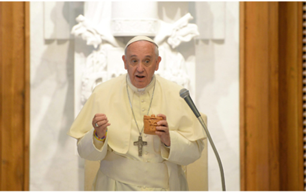 “Les pido por favor que no dejen de rezar por mí y por los frutos de mi servicio a la Iglesia”, dijo el Papa