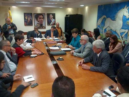 La rectora de la Universidad Central de Venezuela (UCV), Cecilia García Arocha compareciendo ante la AN AGENCIAS