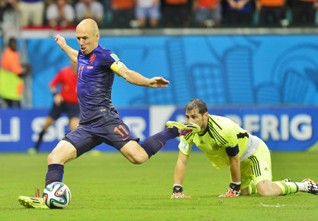 Robben fue un vendaval ante los españoles AFP / Emmanuel Dunand