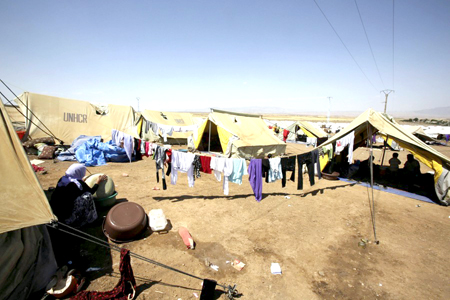 Según la Organización Internacional de las Migraciones (OIM), más de 1,6 millones de iraquíes se vieron desplazados por las violencias en el país.