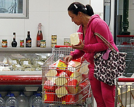 Se sorprenden las madres por los precios de cereales y fórmulas
