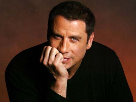 “Las cosas sexuales siempre serán interesantes para alguien, pero debes alejarte de la familia, es la parte más difícil, puedo lidiar con el resto de las cosas, pero ésa hizo cuestionarme todo”, dijo Travolta
