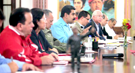 El presidente de la República, Nicolás Maduro, aprobó este lunes un total de 416 millones 518.406 bolívares destinados al Plan Nacional Contra el Dengue y el Chikungunya