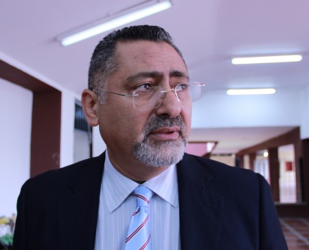 “El Ministerio del Poder Popular para La Salud sigue las normativas establecidas por la Organización Mundial de la Salud para tratar la enfermedad que azota a las Américas”