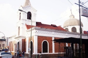 04-FACHADA IGLESIA EL CARMEN