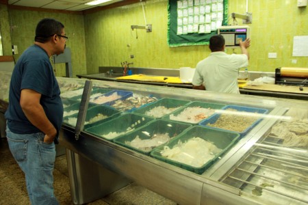 Amas de casa notan el aumento en carnes blancas