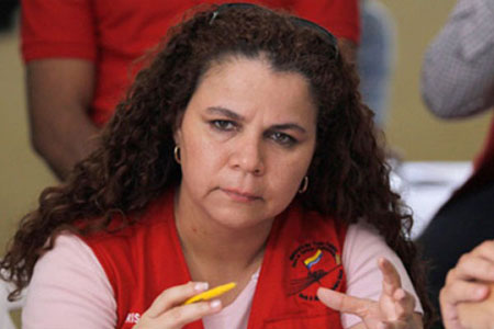 Iris Varela expresó: "El accionar del neofascismo criollo cantado por el Terrorista Saleh, aliado de Uribe y su creación las AUC, tendrán mucho que explicar!"