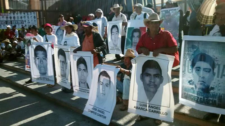 Las autoridades mexicanas capturaron a Ramón Severiano Martínez, miembro del cártel de Guerreros Unidos, presuntamente involucrado en la desaparición de 43 estudiante EFE