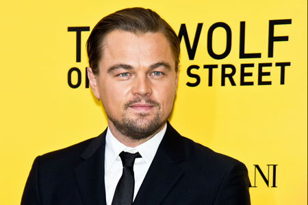 Leo pasó la mayor parte de su viaje a Miami hasta apartando sus ojos en las super modelos