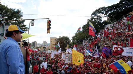 Presidente Nicolas Maduro estuvo junto a los ciudadanos que se movilizaron este viernes 23 de enero desde El Rincón del Taxista hasta el El Calvario, en Caracas, para rendir homenaje a los 57 años del derrocamiento de la dictadura de Marcos Pérez Jiménez.