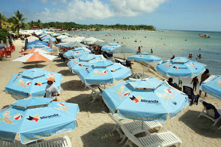 En estos carnavales 3 mil 475 visitantes de la costa mirandina han disfrutado de los diversos servicios ofrecidos por Turismo Miranda a lo largo del litoral barloventeño.