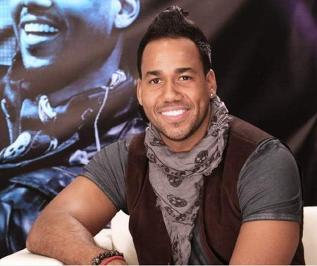 El neoyorquino Romeo Santos, el colombiano Juanes y la española Natalia Jiménez actuarán en la gala de entrega de los Premios Billboard de la Música Latina ARCHIVO