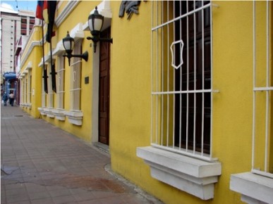 Casa_Amarilla