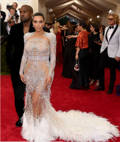 Parece que la esposa de Kanye West tendrá que hacerse a la idea de no lucir tan ardiente como ahora, debido a que una fuente cercana a la modelo reveló que está embarazada ARCHIVO