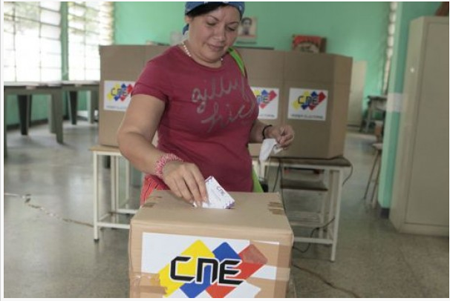Tibisay Lucena insistió en declaraciones a un programa dominical de la emisora Televen que el organismo rector del voto se encuentra en la actualidad concentrado en los procesos pre electorales