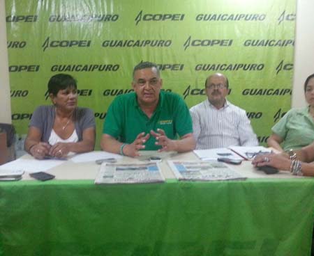 Para el militante de Copei, José Antonio Montes de Oca, la situación en el municipio Guaicaipuro en materia de seguridad y asfaltado está tan mal o peor que en el caso de la recolección de la basura opinó que aunque el alcalde comente que las cosas marchan bien en la jurisdicción, la realidad es otra
