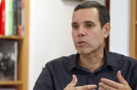Luis vicente león