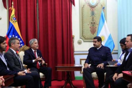 La reunión se llevó a cabo este viernes en el Palacio de Miraflores