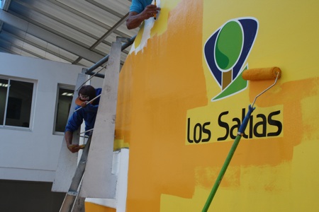 Pintando