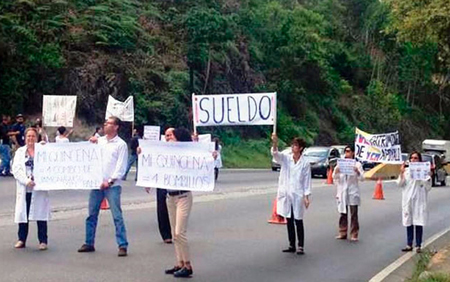 Persisten las manifestaciones pacíficas a las puertas del IVIC