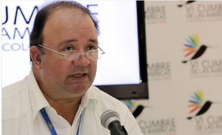El ministro de Defensa de Colombia, Luis Carlos Villegas